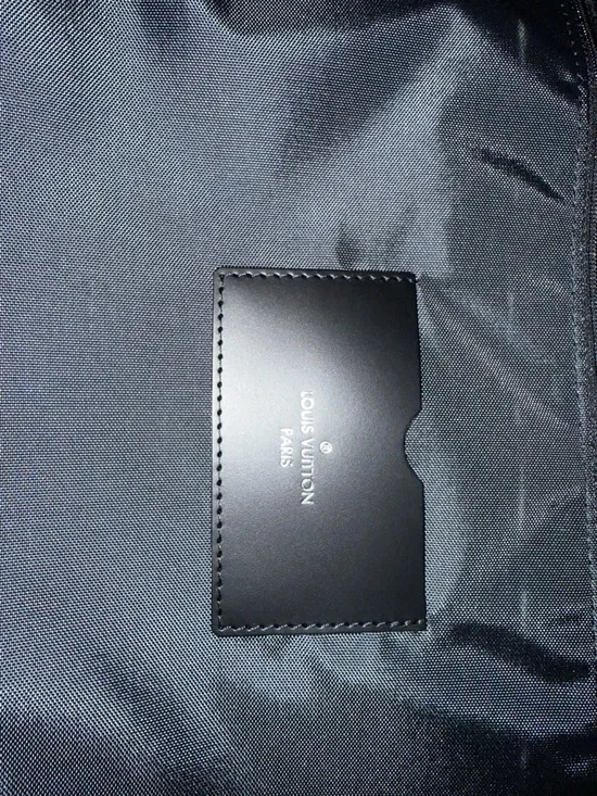 Louis Vuitton Pegase Carry-On - Picture 8 of 13